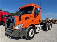 2013 Freightliner CA113DC