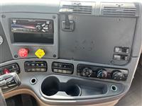 2017 Freightliner Cascadia 125
