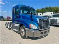 2017 Freightliner Cascadia 125