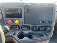2017 Freightliner Cascadia 125