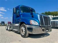 2017 Freightliner Cascadia 125