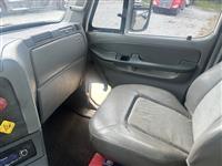 2006 Freightliner C120