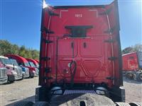 2018 Freightliner Cascadia 125