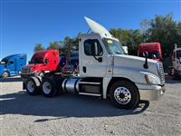 2018 Freightliner Cascadia 125