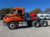 2015 Freightliner CA113DC