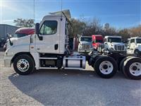 2019 Freightliner Cascadia 125