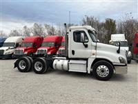 2017 Freightliner Cascadia 125