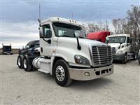 2017 Freightliner Cascadia 125