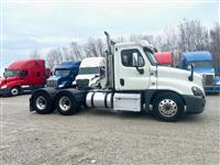 2018 Freightliner Cascadia 125