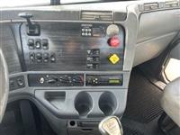 2006 Freightliner Columbia - 120