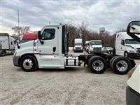 2017 Freightliner CA125-DC