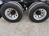 2017 Freightliner CA125-DC