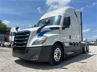 2021 Freightliner Cascadia 126