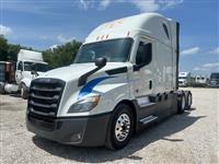 2021 Freightliner Cascadia 126