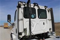 2018 Freightliner CA125-DC