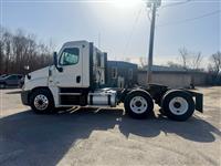2018 Freightliner CA125-DC