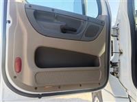 2018 Freightliner CA125-DC