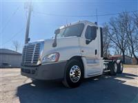 2018 Freightliner CA125-DC