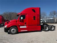 2016 Freightliner Cascadia 125