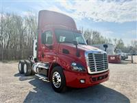 2016 Freightliner CA113DC