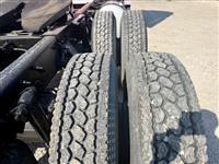 2016 Freightliner CA113DC