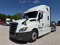 2020 Freightliner Cascadia 126