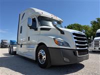 2020 Freightliner Cascadia 126
