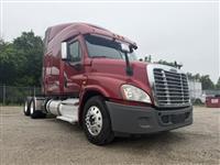 2019 Freightliner CA12564SLP - CA