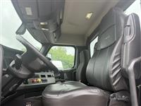 2020 Freightliner Cascadia 126