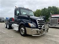 2020 Freightliner Cascadia 126
