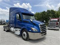 2021 Freightliner Cascadia 126