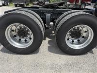 2021 Freightliner Cascadia 126