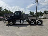 2020 Freightliner Cascadia 126