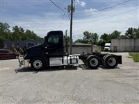 2021 Freightliner Cascadia 126