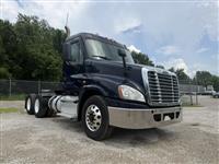 2018 Freightliner CA125-DC