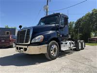 2018 Freightliner CA125-DC