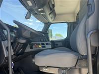 2020 Freightliner Cascadia 126