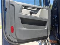 2020 Freightliner Cascadia 126