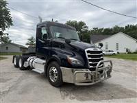2020 Freightliner Cascadia 126