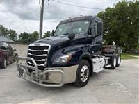 2021 Freightliner Cascadia 126