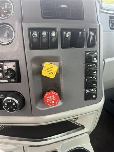 2016 Peterbilt 567