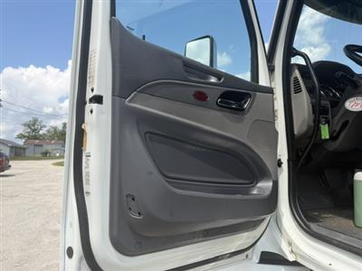 2016 Peterbilt 567