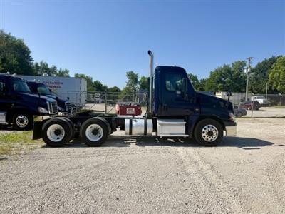 2018 Freightliner CA125-DC