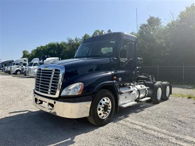 2018 Freightliner CA125-DC