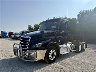 2020 Freightliner Cascadia 126