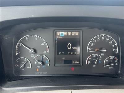 2020 Freightliner Cascadia 126