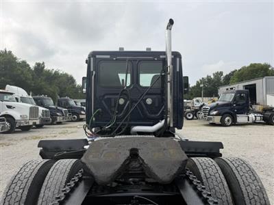 2020 Freightliner Cascadia 126