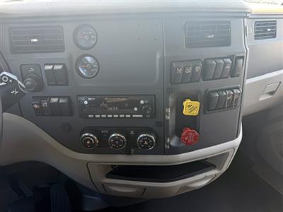 2022 Peterbilt 579