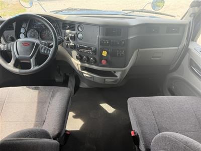 2022 Peterbilt 579