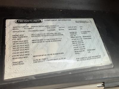 2020 Freightliner CA113DC